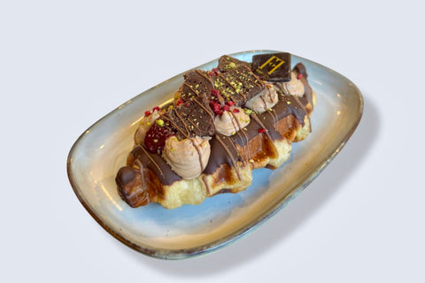 Chocolate cherry waffel