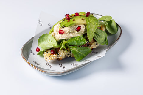Hummus Avocado WAFFEL