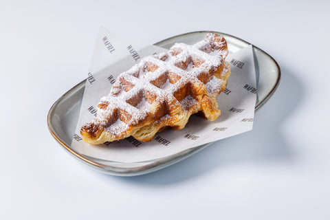 POWDERED SUGAR WAFFEL